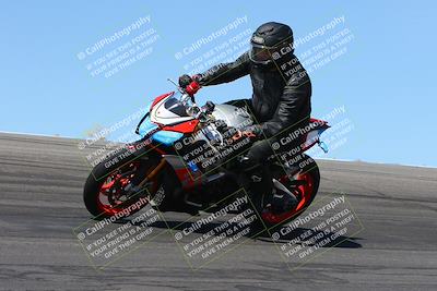 media/May-06-2024-Moto Forza (Mon) [[b33359f27d]]/3-Beginner/Session 2 (Bowl)/